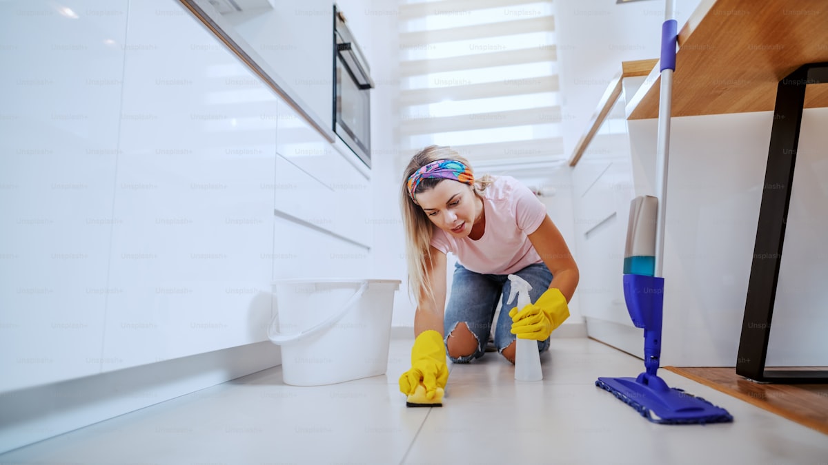 5 Best Steam Mops for Tile Floors (2026)