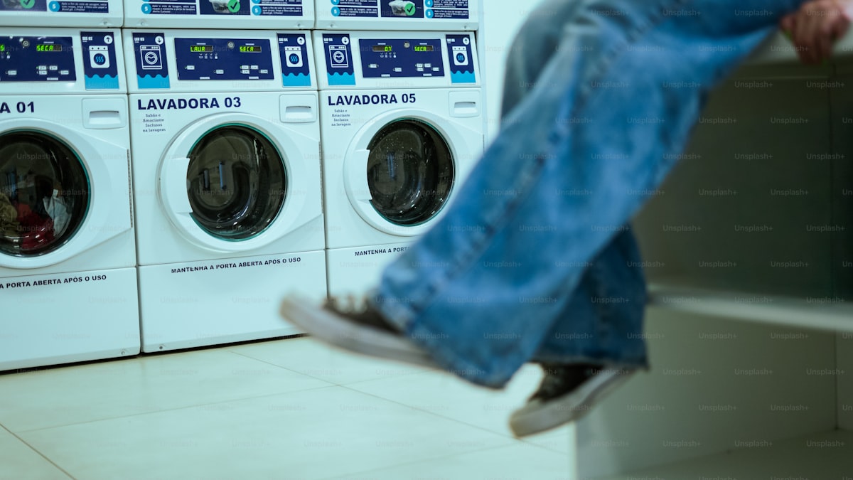 How to Clean Your Washing Machine (Front Load and Top Load)