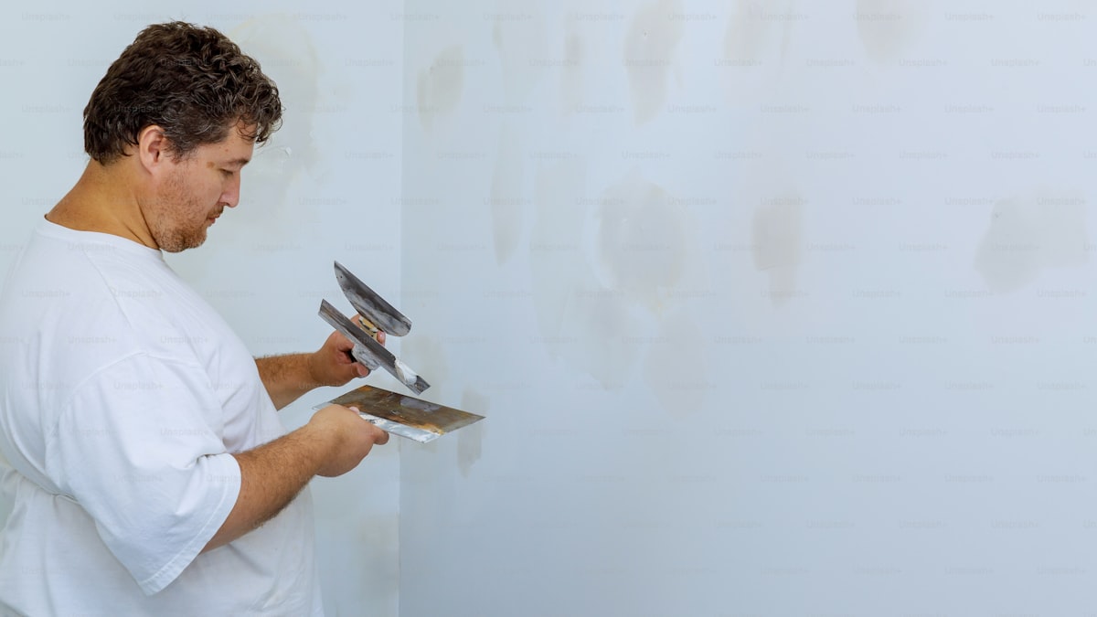 How to Fix Peeling Paint (Interior Walls and Ceilings)